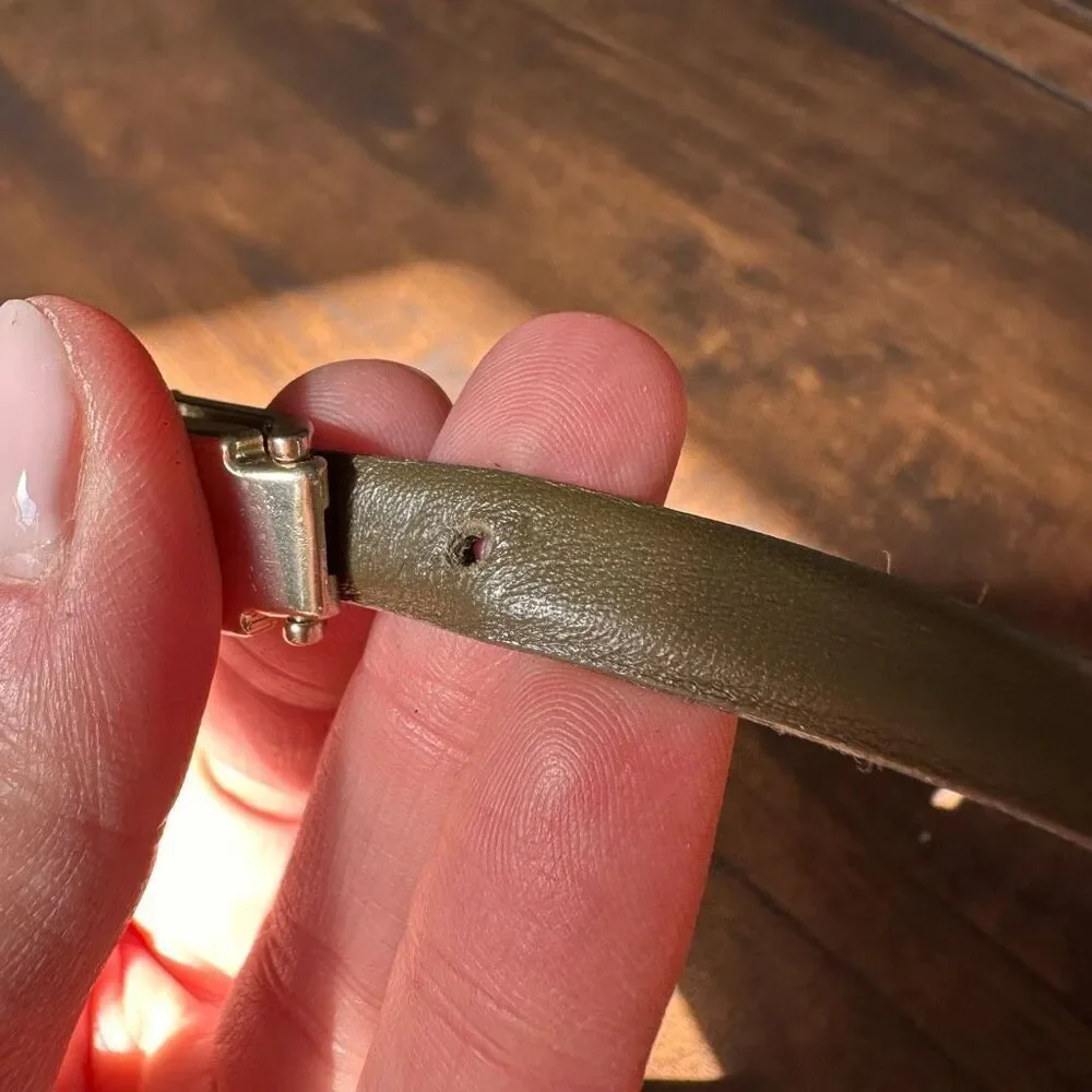 MaxMara Thin‎ Olive Green Leather Belt Size 40